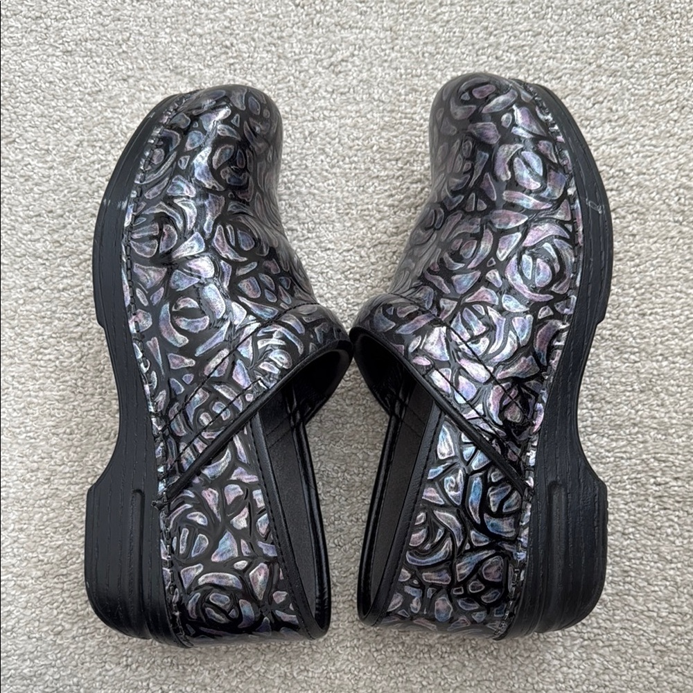 Dansko Clogs - Picture 6 of 7